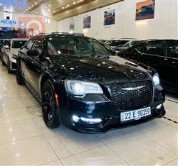 کرایسلەر 300